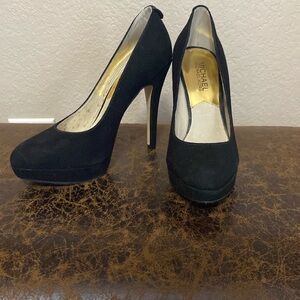 Michael Kors black suede pumps